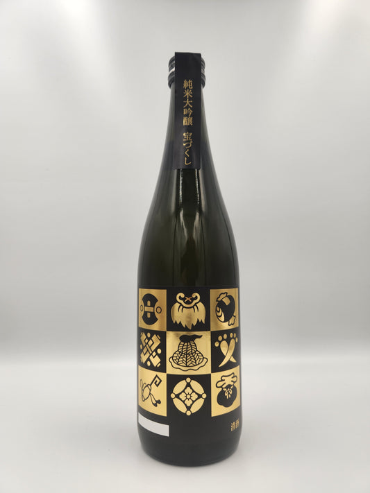 Kanemasu Treasures Black Junmai Daiginjo 720ml